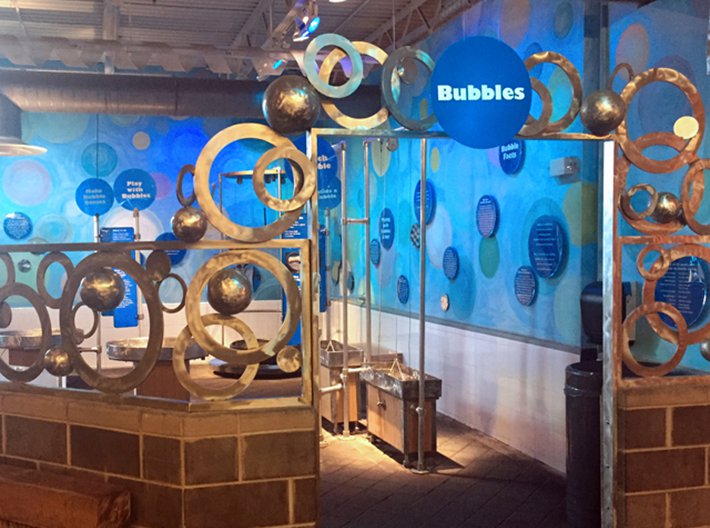 Entrance to Bubbles exhibit at LICM. 