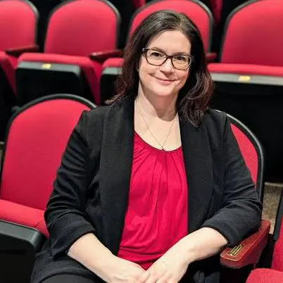 Lisa Rudin theater headshot